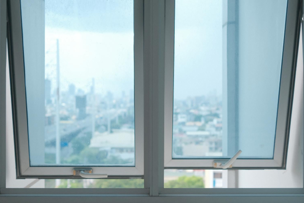 Scottsbluff Awning Windows